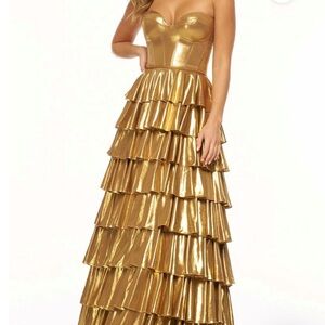 Sherri Hill 56232 Gold Tiered 2024 prom dress gown Size 2